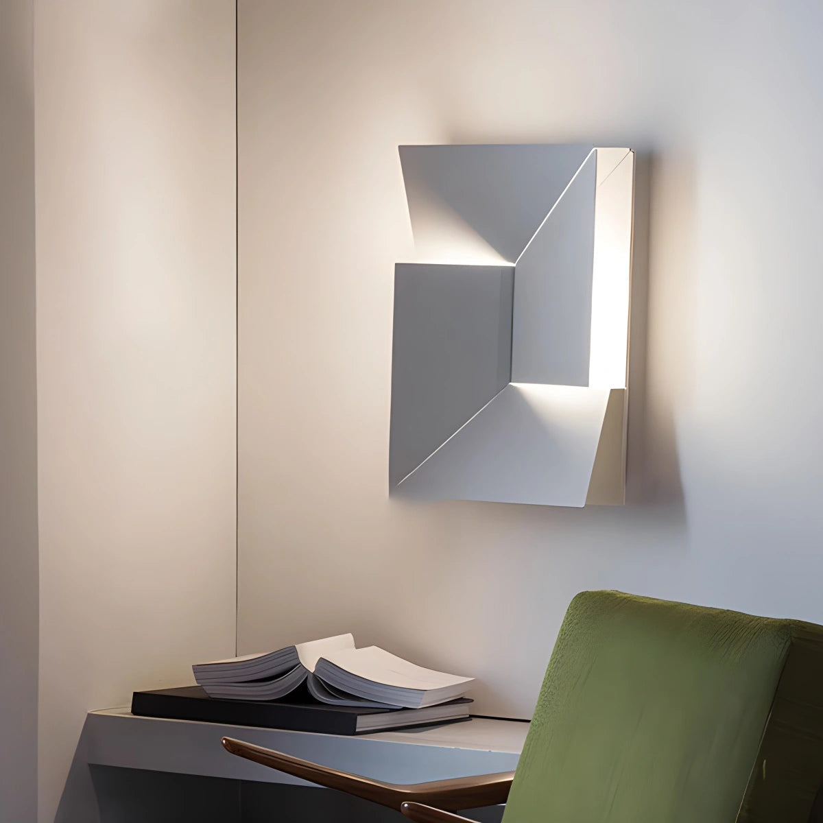 Antizer Shadows Grand Wall Sconce Lamp 30cm×45cm / 11.81"×17.72"