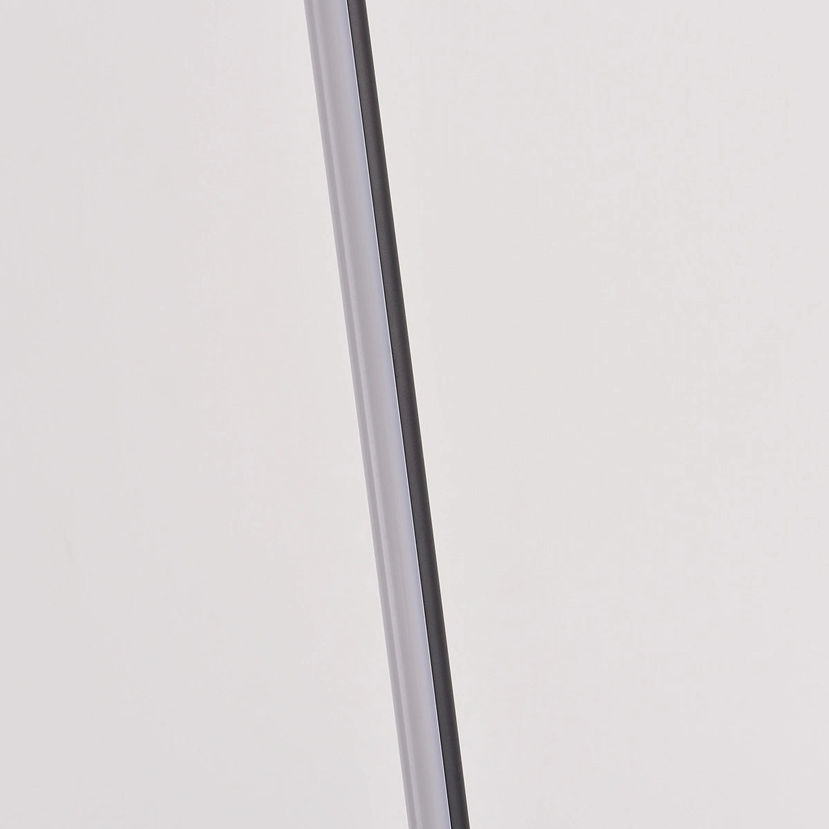 Antizer Linear Outdoor Waterproof Floor Lamp