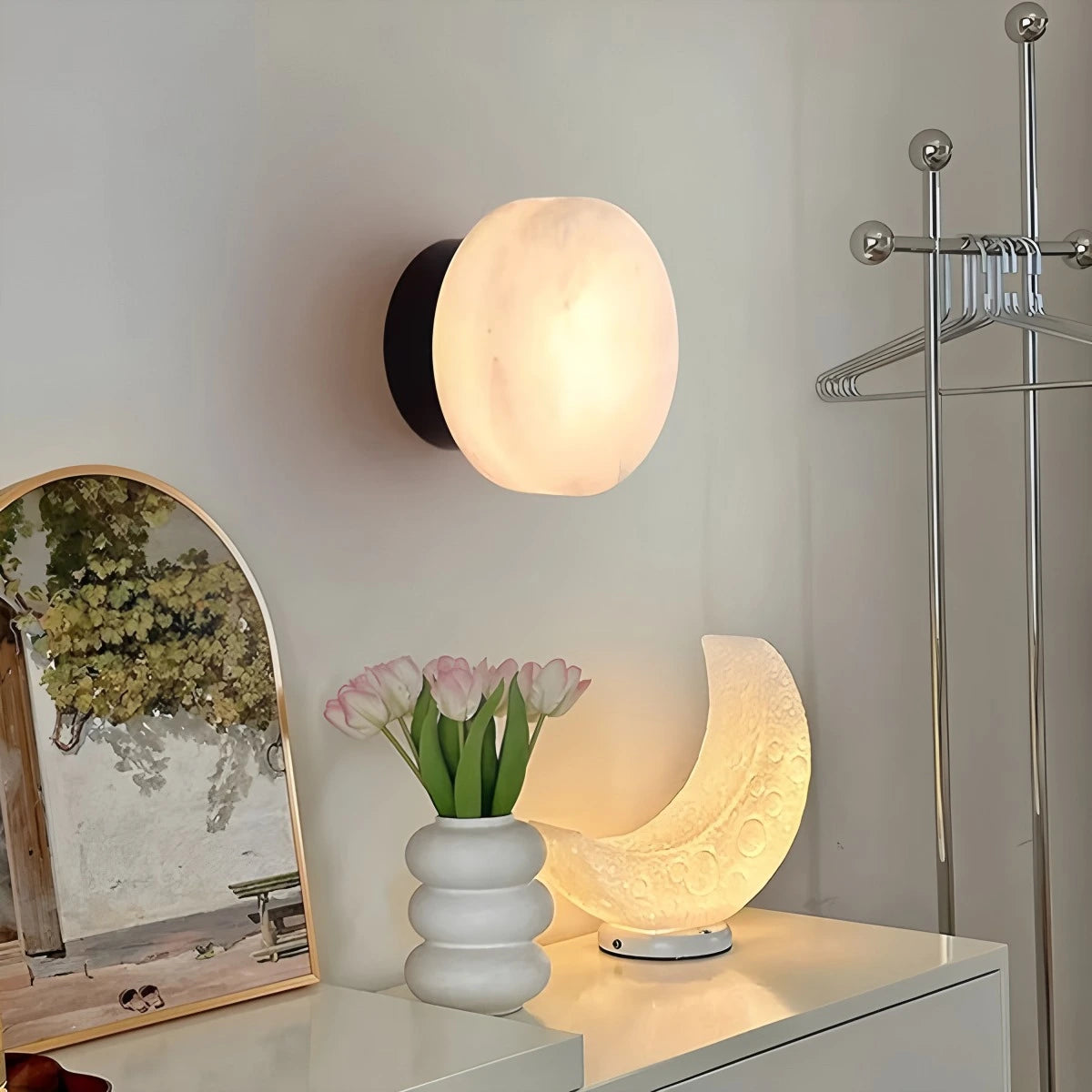Antizer Simple Round Spanish Alabaster Wall Light for Hallway