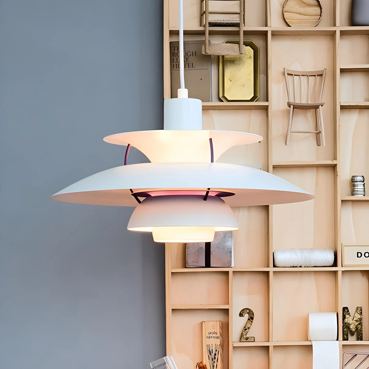 Exquisite Nordic pendant light