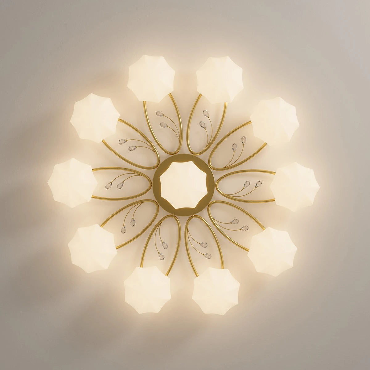 Antizer Light Luxury French Bud Ceiling Lamp