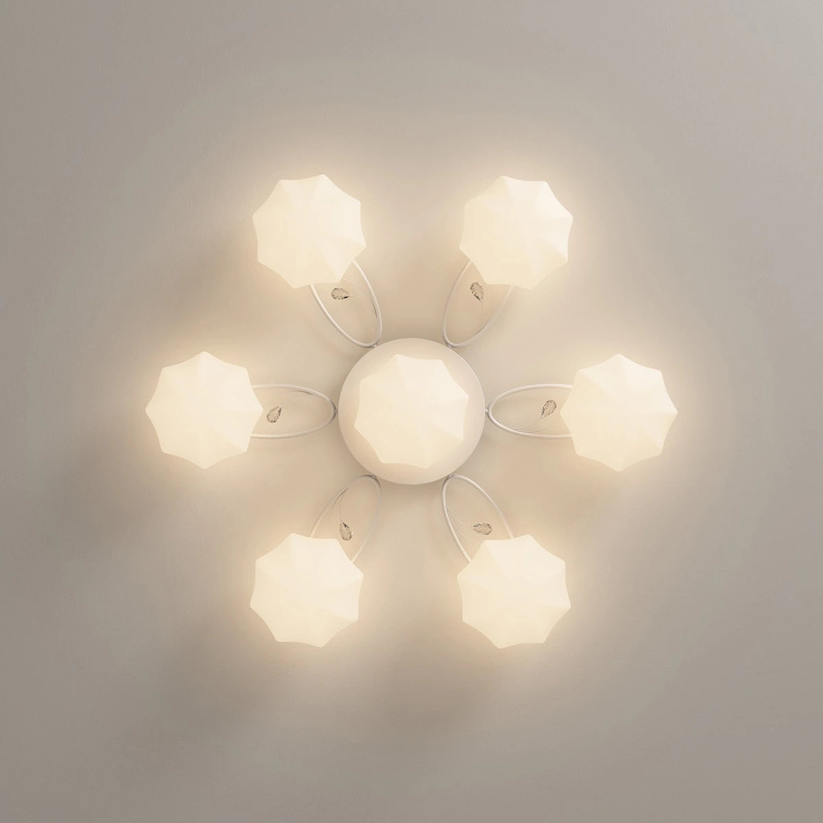 Antizer Light Luxury French Bud Ceiling Lamp