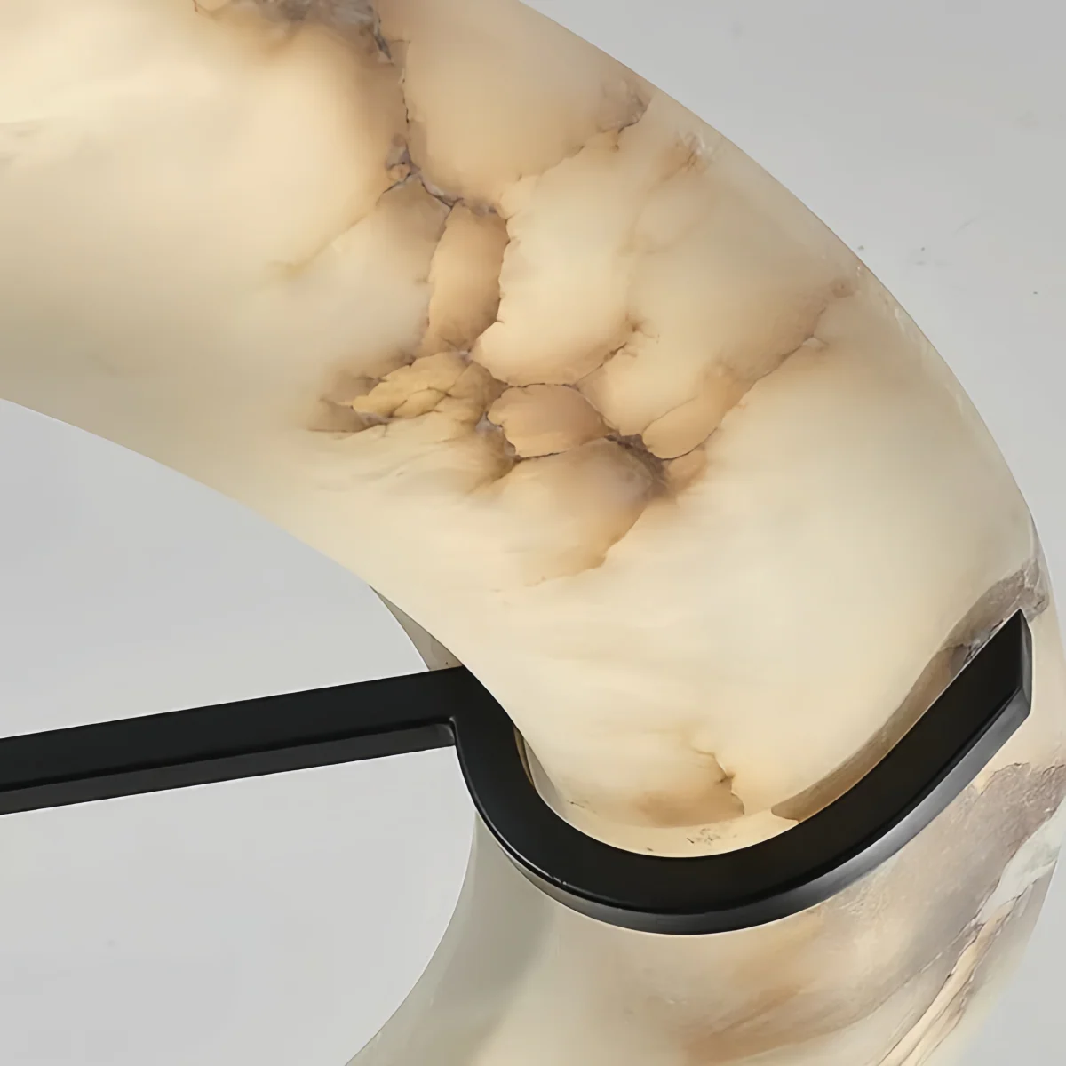 Antizer Modern Alabaster Ring Chandelier