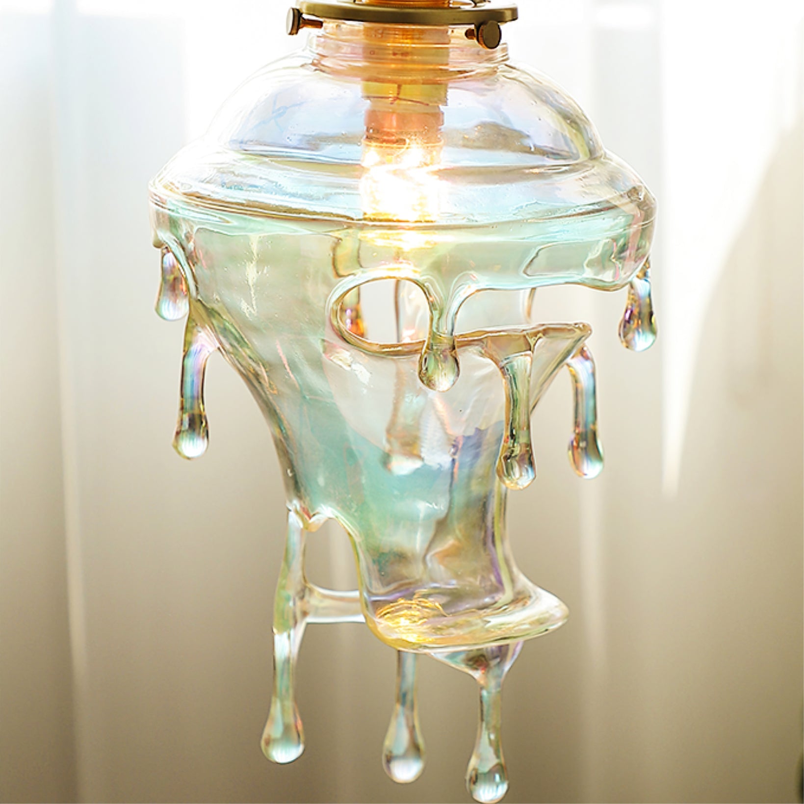 Modern Sculptural Water Droplet Resin Pendant Lamp, Adjustable Height, E14 Bulb Compatible