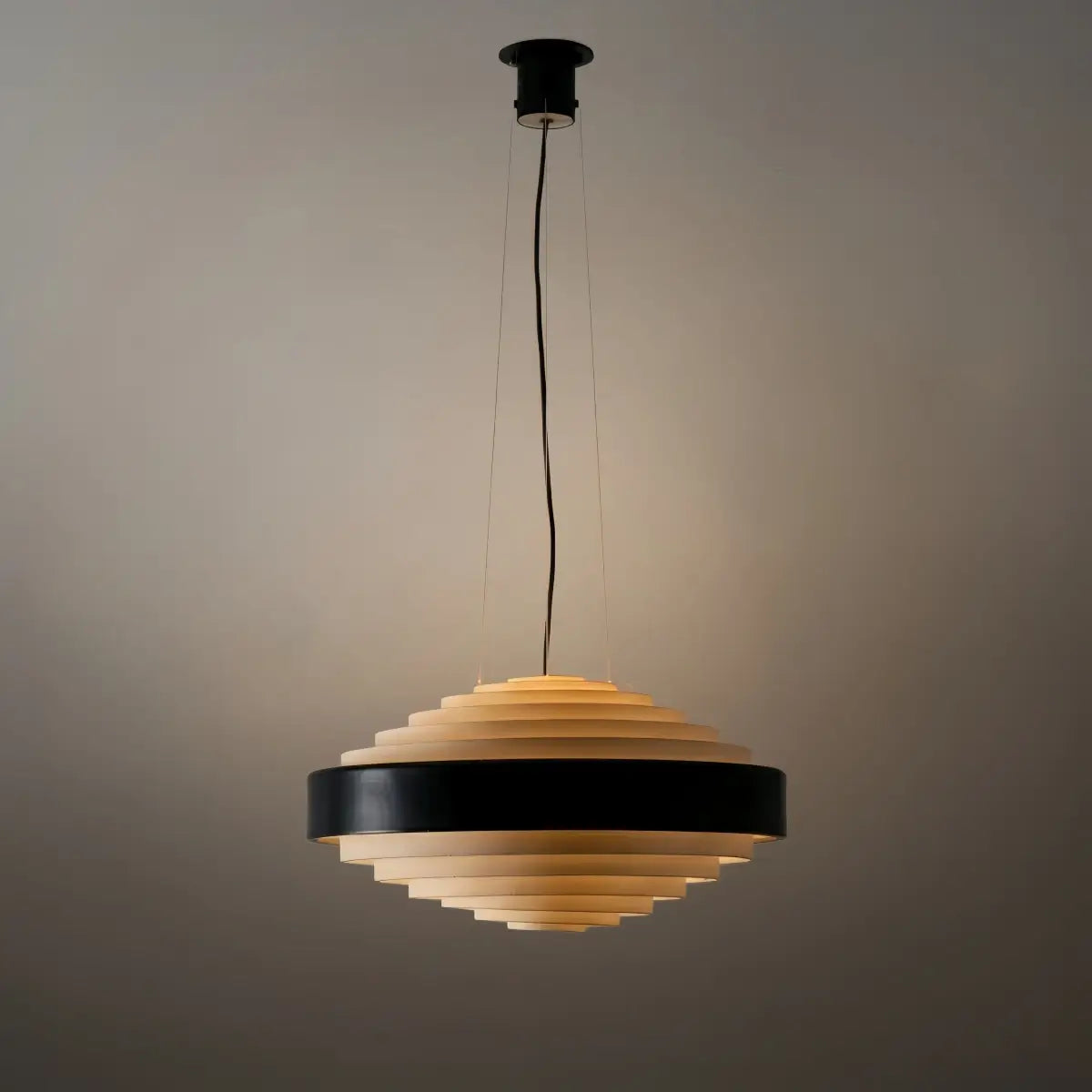 Antizer Simple Geometric Tiered Pendant Light