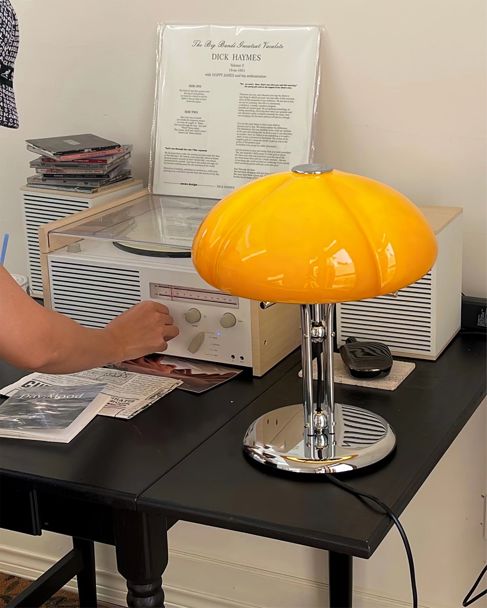 Quadrifoglio Designer Orange Glass Table Lamp with Chrome Base, Mid-Century Modern Accent Light