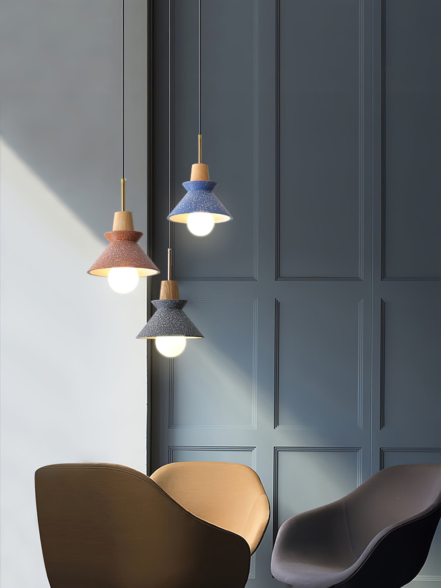 Modern Scandinavian Resin Wood Pendant Lamp, Nordic Style Ceiling Light Fixture