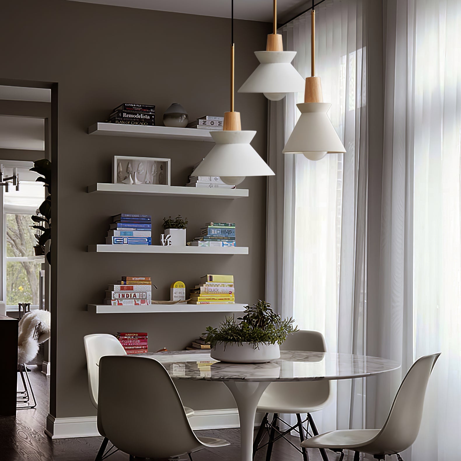 Modern Scandinavian Resin Wood Pendant Lamp, Nordic Style Ceiling Light Fixture