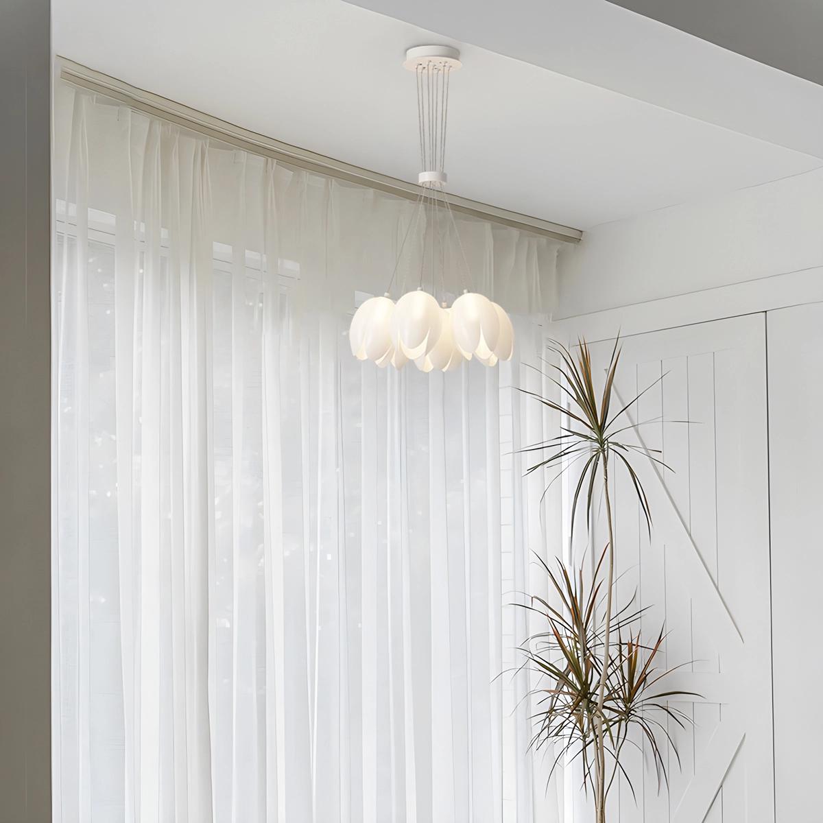 Antizer French Tulip Flower & Ball Chandelier