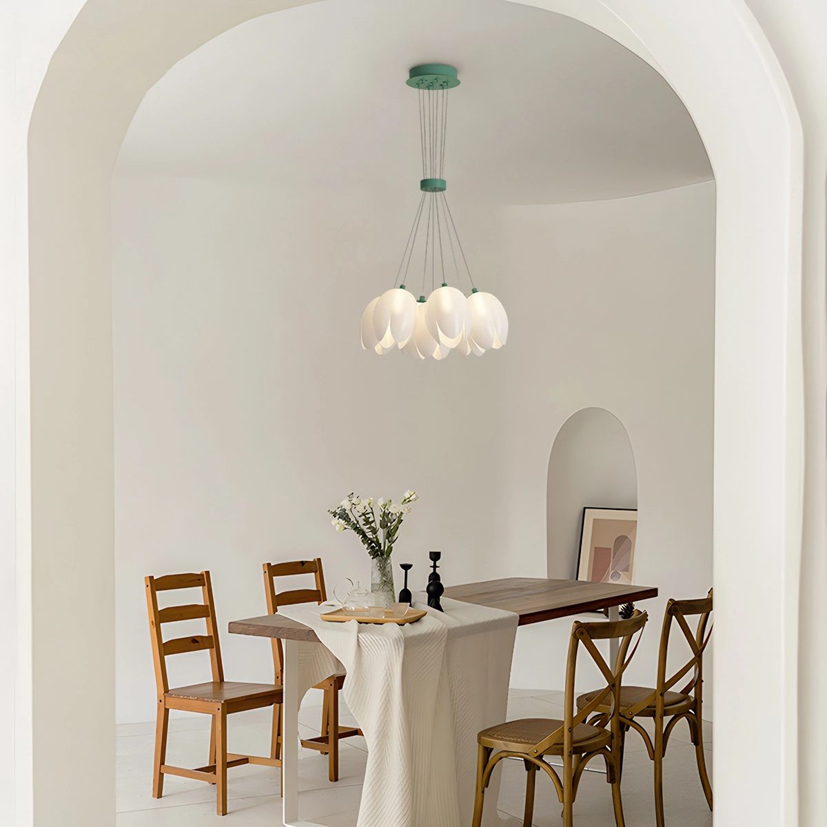 Antizer French Tulip Flower & Ball Chandelier