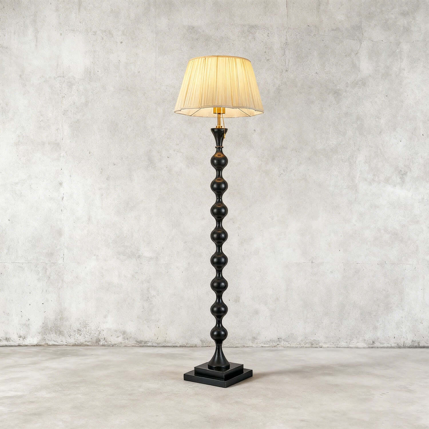 Benvor Floor Lamp – Retro Traditional Fabric Floor Lamp