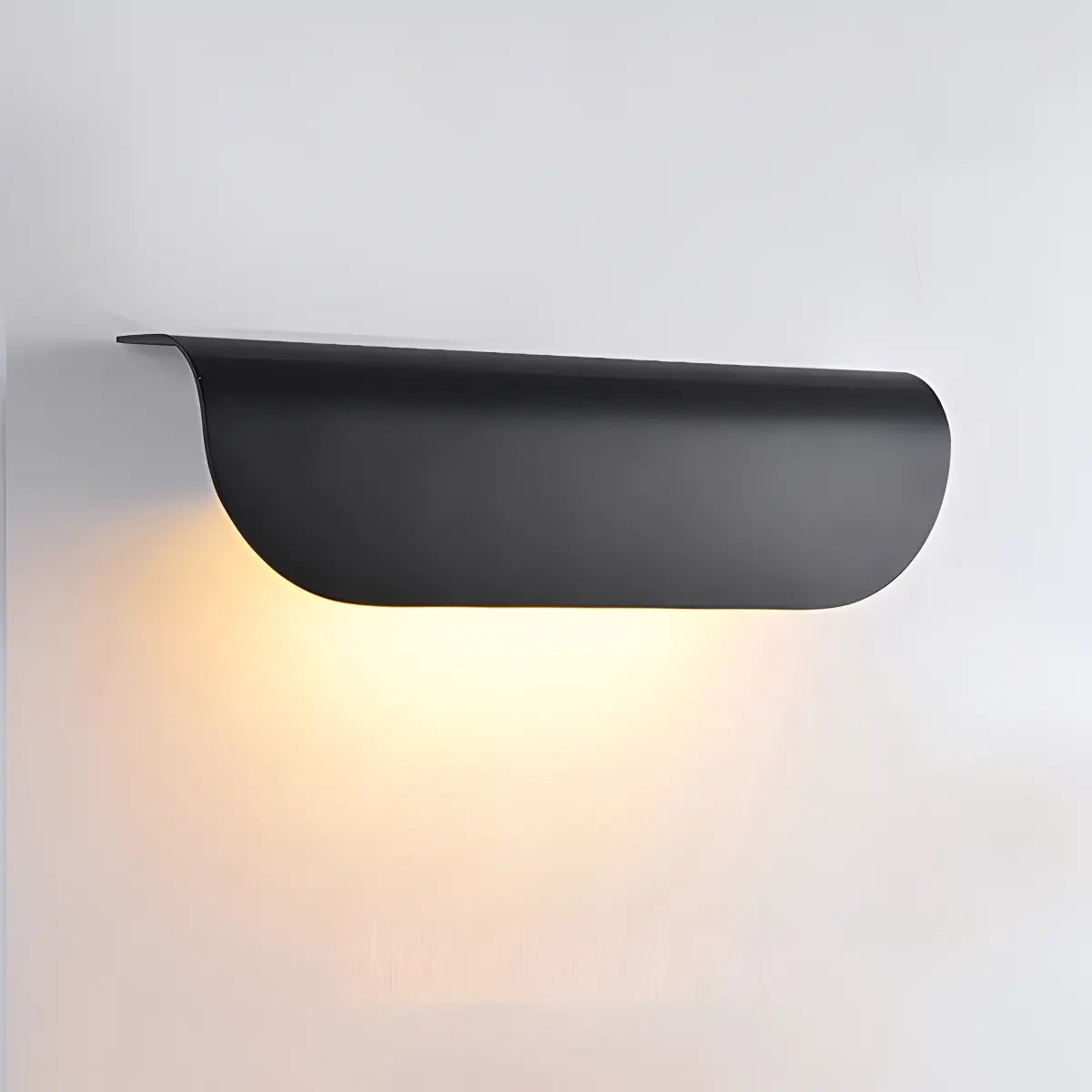 Antizer Curled Leaf Outdoor Wall Light Black