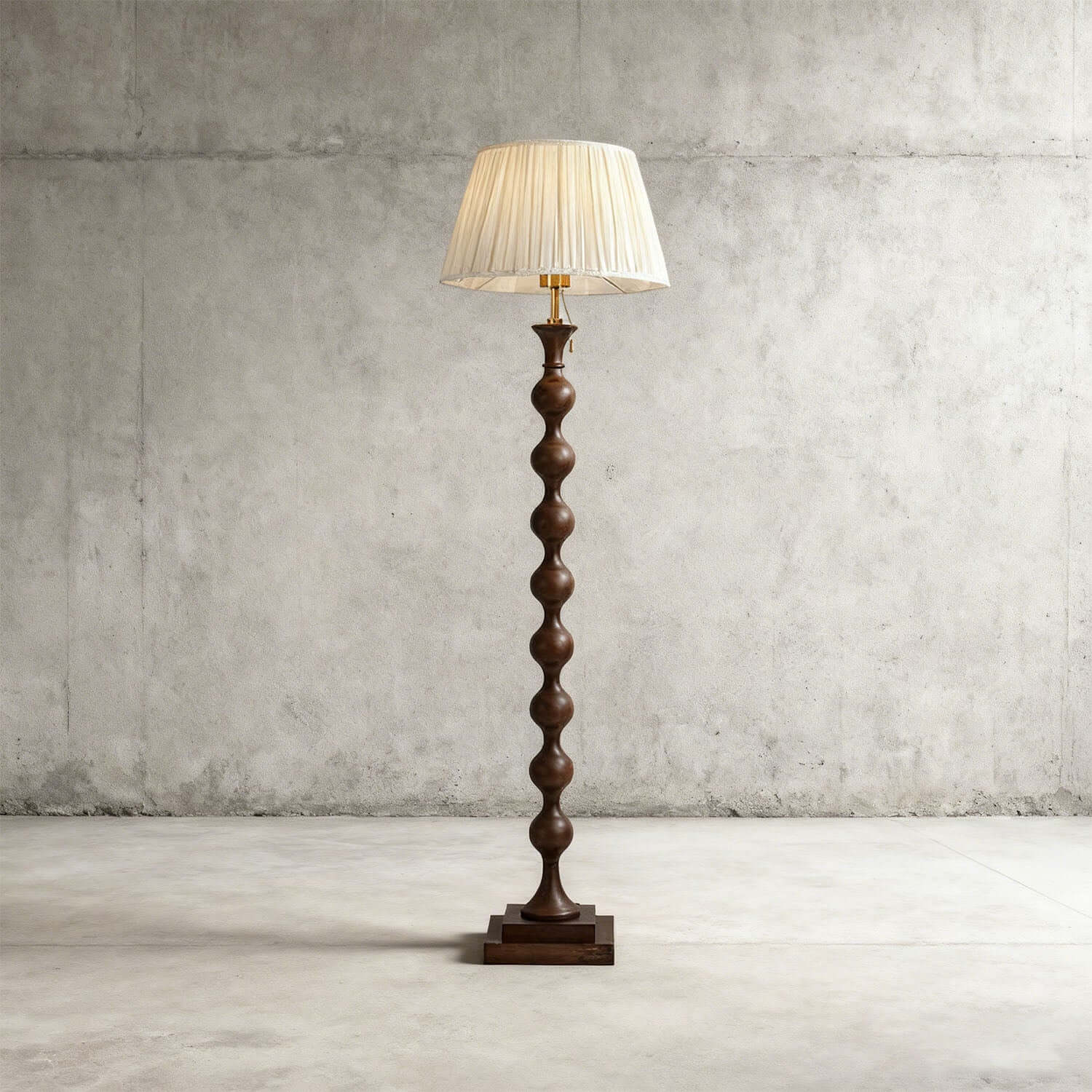 Benvor Floor Lamp – Retro Traditional Fabric Floor Lamp